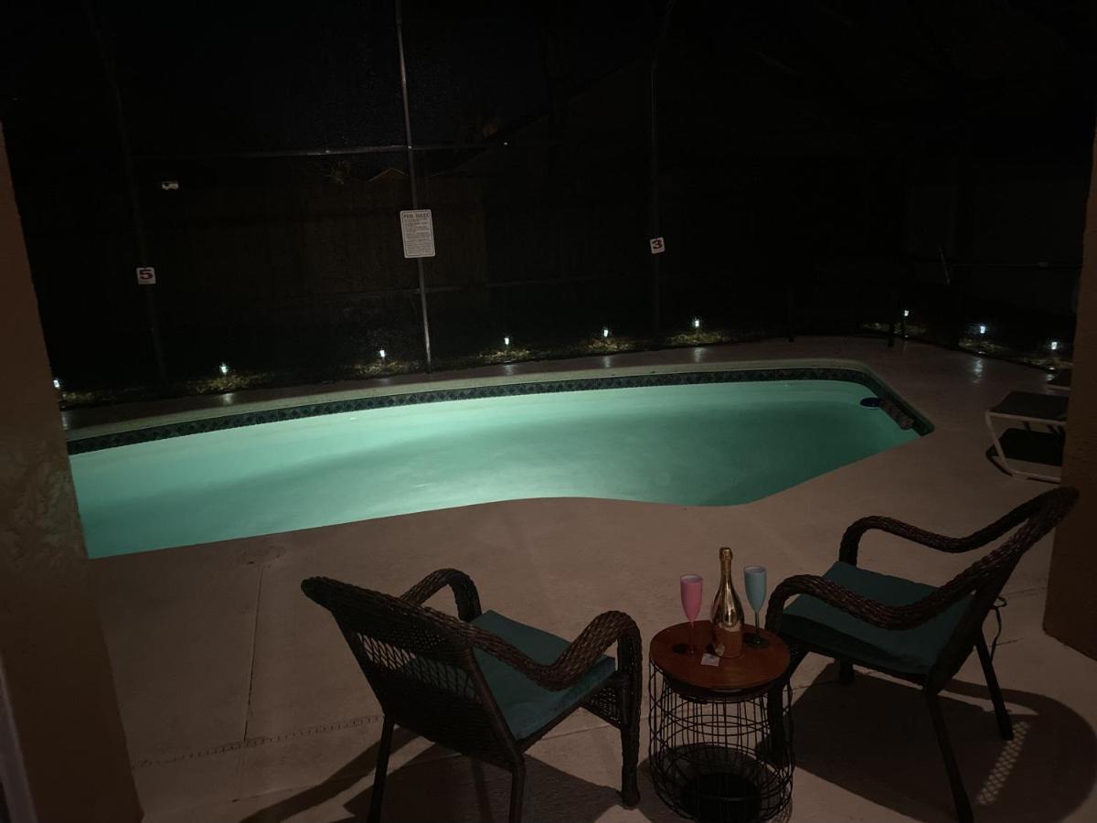 Home From Home 5 Bedroom Villa 达文波特 外观 照片